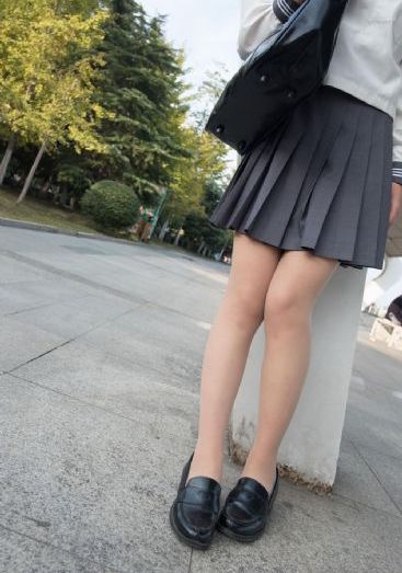 欧美女人视频_超清免费观看视频