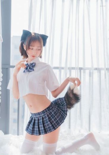 精品国产制服丝袜高跟_720免费电视剧