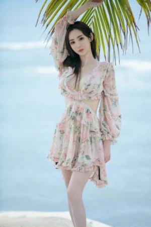 青青草色噜噜狠狠_国产剧超清在线观看