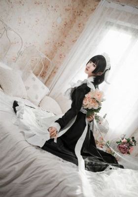 欧美蜜桃臀美女_成长在线视频免费观看